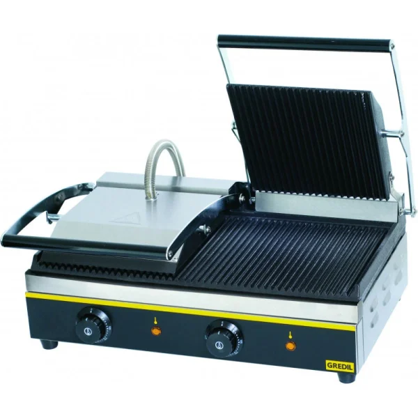 Grill Panini Double Plaque En Fonte Rainurée 3,6 KW – Stalgast 1