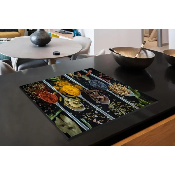Tapis Plaque Induction Herbes Dans Des Cuillères Sur Un Fond Avec Des… 5